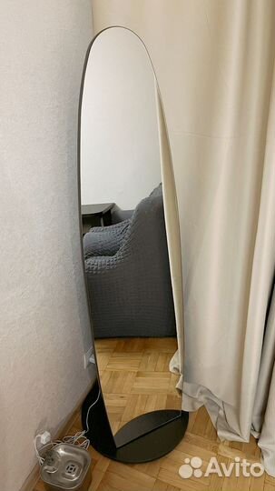Зеркало напольное