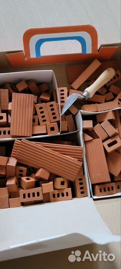 Конструктор из кирпичиков