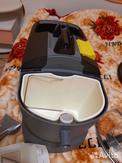 Моющий пылесос karcher Puzzi 10/1