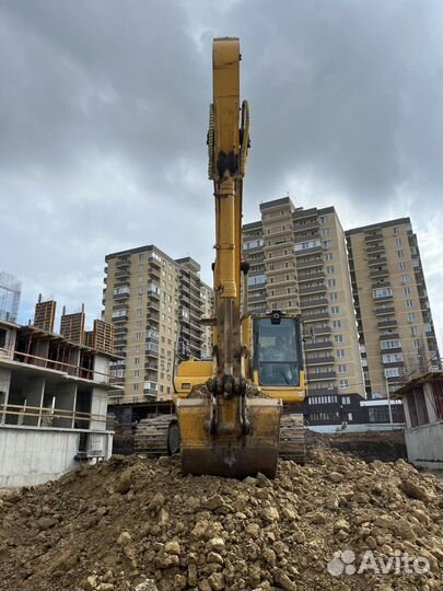 Гусеничный экскаватор Komatsu PC220LC-8M0, 2019