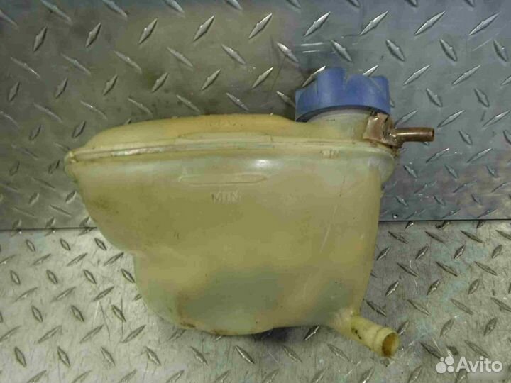 Бачок расширительный VW Golf 2/Jetta 2 1983-1992