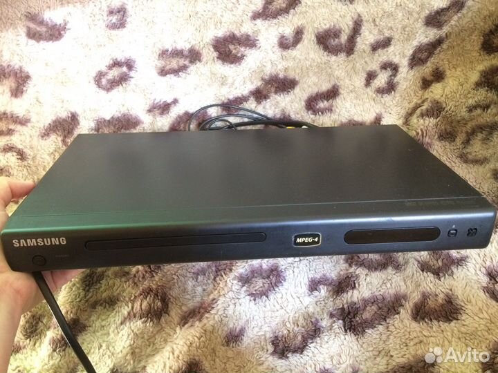 DVD проигрыватель Samsung DVD-P181 XER