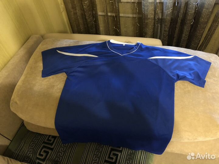 Продам футбольную форму
