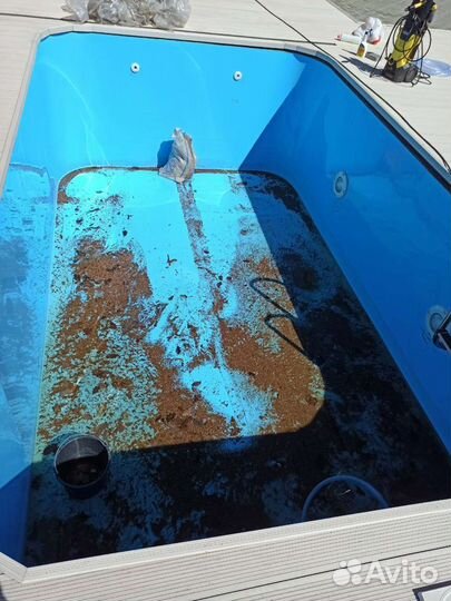 Обслуживание и уборка бассейнов, монтаж оборудован