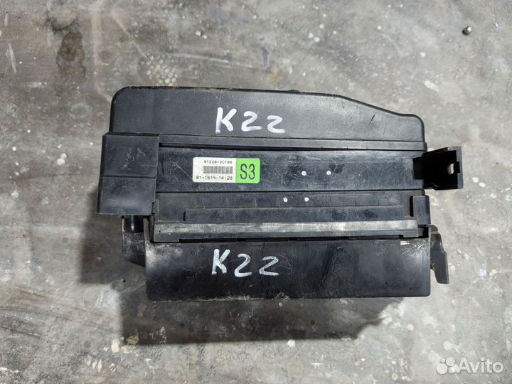 Блок предохранителей Kia Magentis 1 912203C100