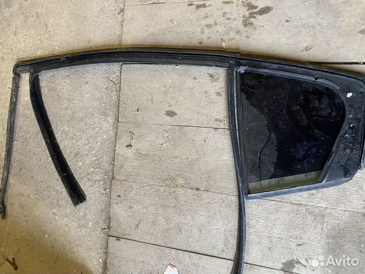 Chevrolet aveo т300 стекло форточка