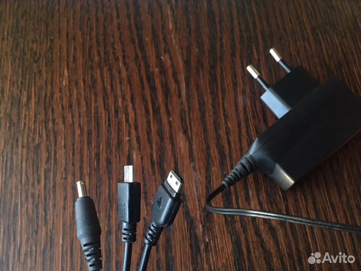 Зарядка для телефона