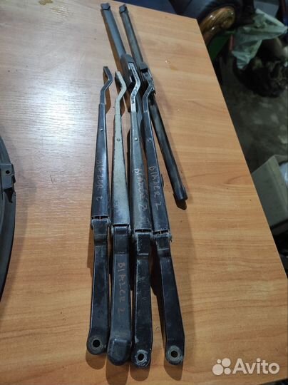 Поводок стеклоочистителя Chevrolet trailblazer 2