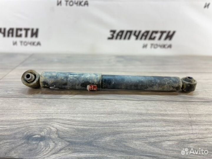 Амортизатор подвески задний правый Nissan Qashqai