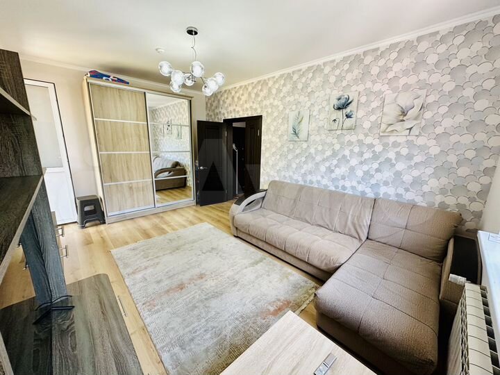 2-к. квартира, 57 м², 4/6 эт.