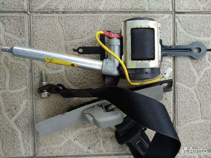 Ремень безопасности Ниссан примера Р11