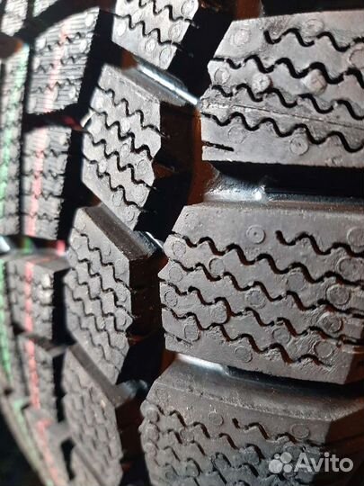 Viatti Brina V-521 185/60 R15 84T