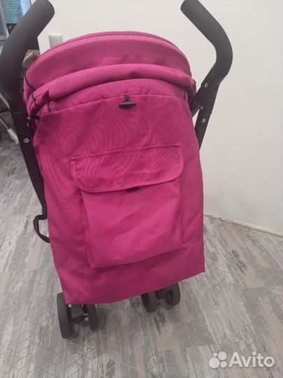 Прогулочная коляска трость