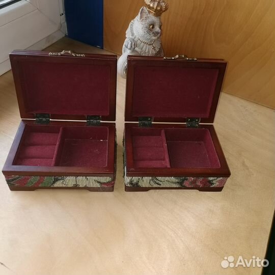 Шкатулки 2шт