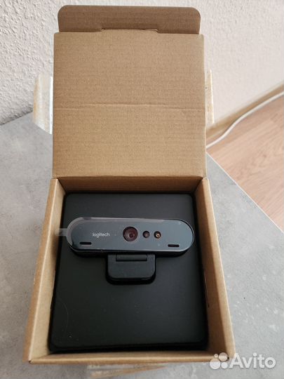 Веб камера logitech Brio