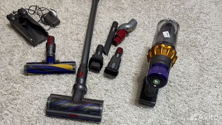 Пылесос Dyson v15 detect absolute