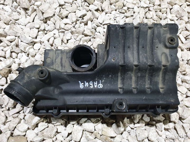 Корпус воздушного фильтра Шкода Фабия 2