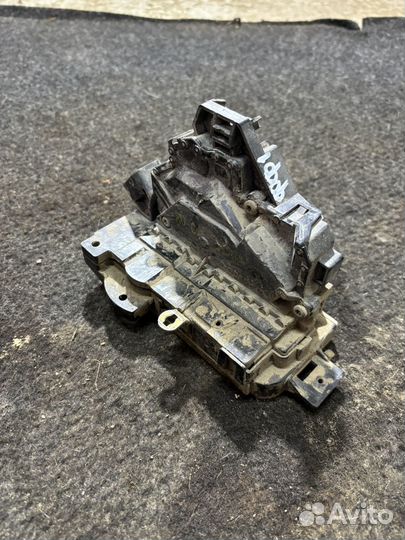 Замок задний левый Ford Focus 1