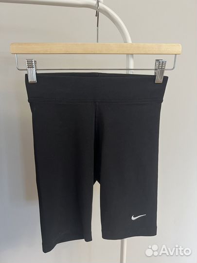 Шорты Nike женские