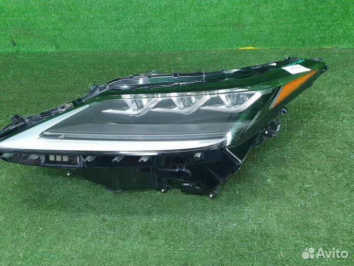 Фара левая Lexus RX200t/RX300/RX350/RX350L/RX450h