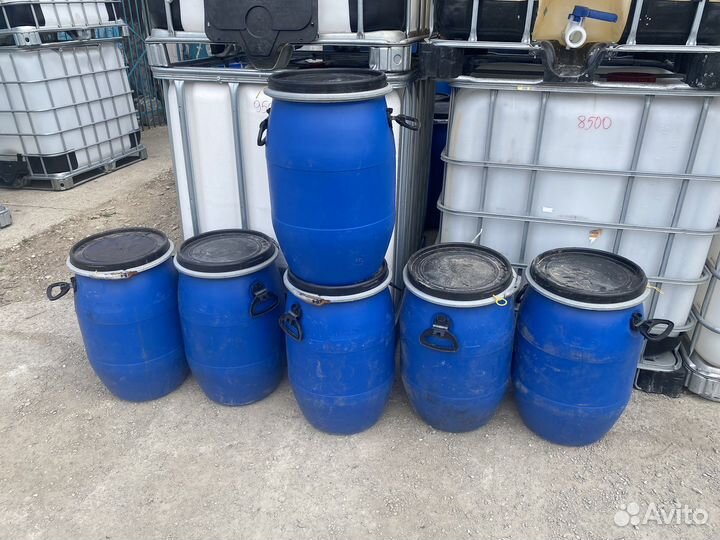 Бочка 65л с метал хомутом.Посуда под вино