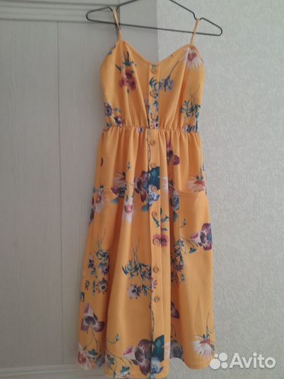 Платье летнее 42-44р