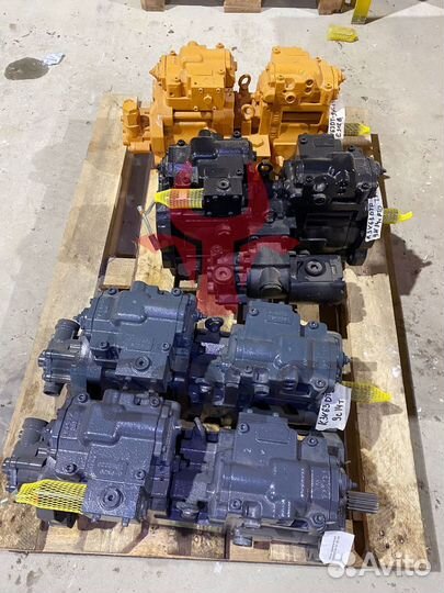 Гидравлический насос Hyundai 31N6-15010