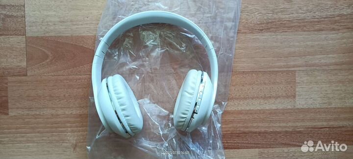 Bluetooth гарнитура