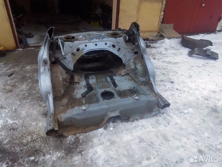 Задняя часть кузова Nissan Almera N16