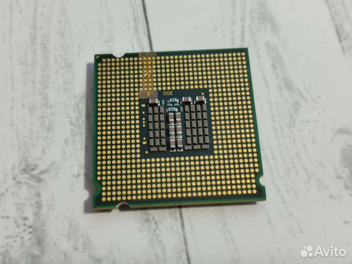 Процессор Intel Xeon E5430. LGA775