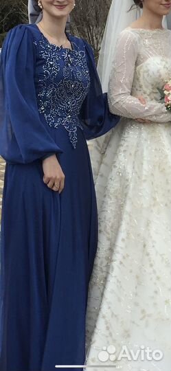 Вечернее платье