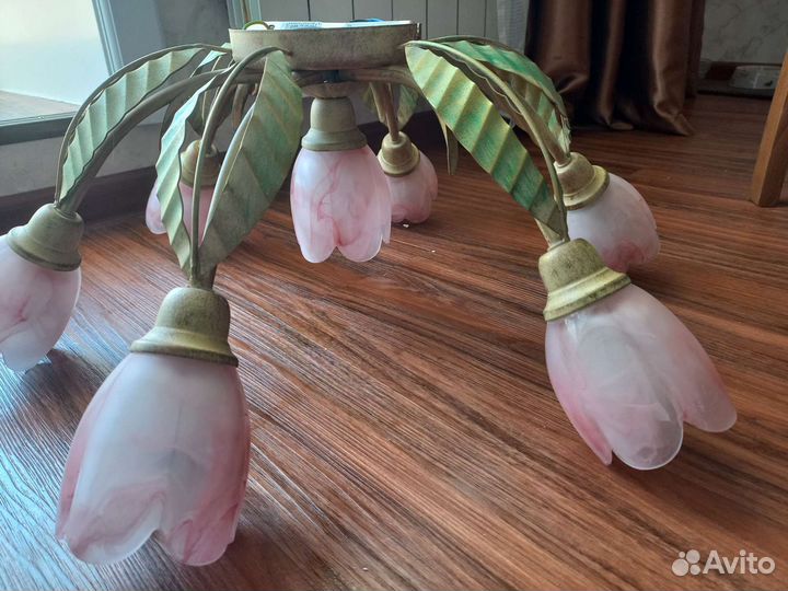 Люстра потолочная