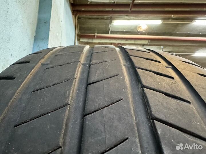 Bridgestone Alenza 001 275/45 R20 и 305/40 R20 110Y