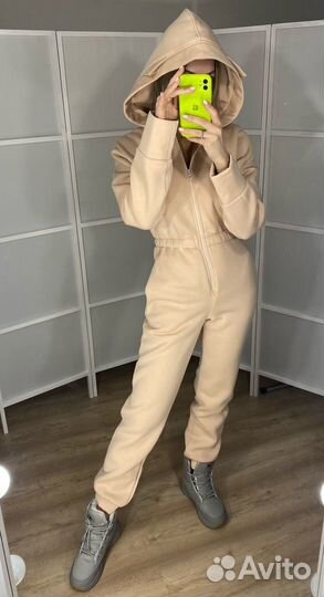 Комбинезон женский