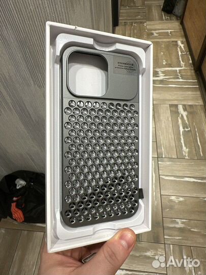 Алюминиевый чехол для iPhone 15 pro max