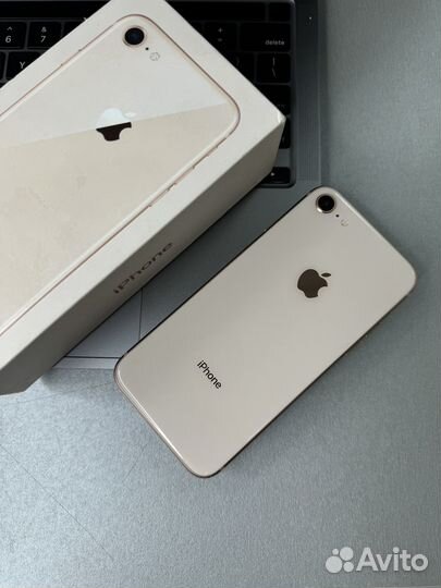 iPhone 8, 64 ГБ