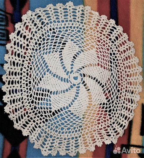 Ажурные салфетки, вышитые крючком