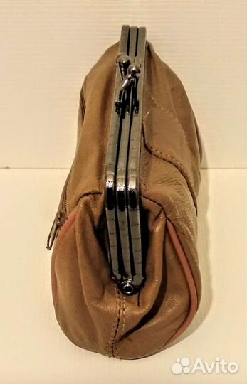 Новый кошелек,нат.кожа,10см на 14см, три отдела