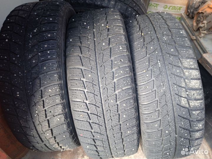 Landsail D7 205/55 R16