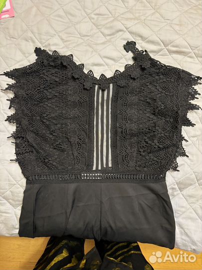 Кружевной комбинезон с открытой спинкой 46-48