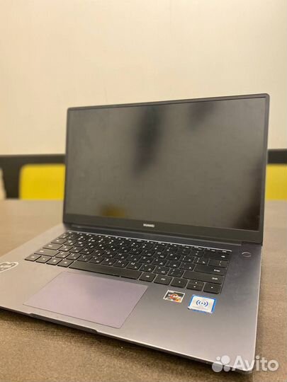 Ноутбук huawei matebook d15