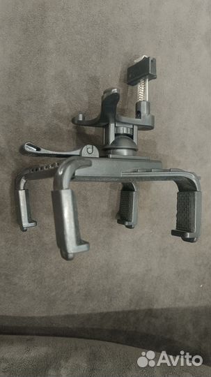 Универсальный держатель