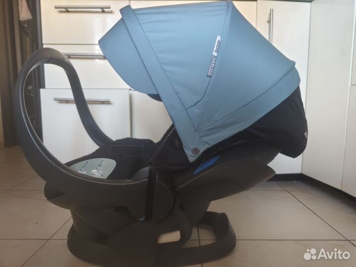 Автокресло-люлька Stokke Izi Sleep 0+