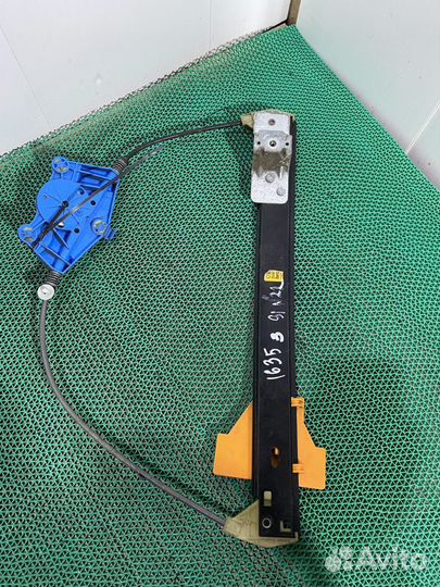 Стеклоподьемник задний левый Audi A4 B6