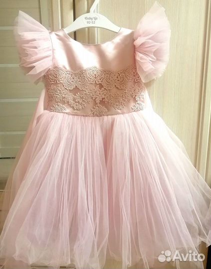 Платье для девочки 92 новое