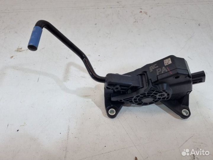 Педаль газа Toyota Camry V70 2018