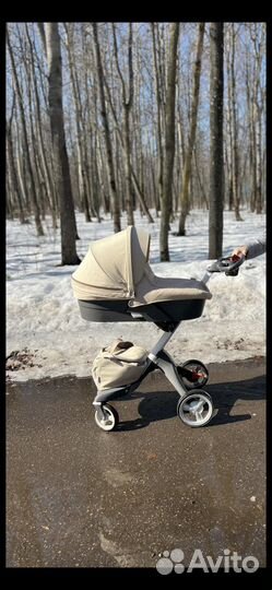 Коляска stokke