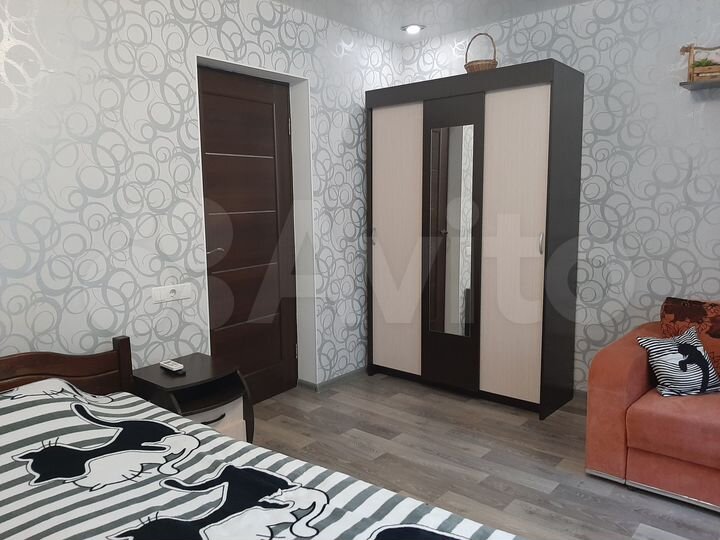 Дом 30 м² на участке 1 сот.