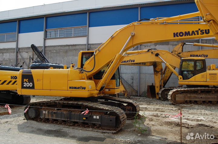 Аренда экскаватора Komatsu PC200