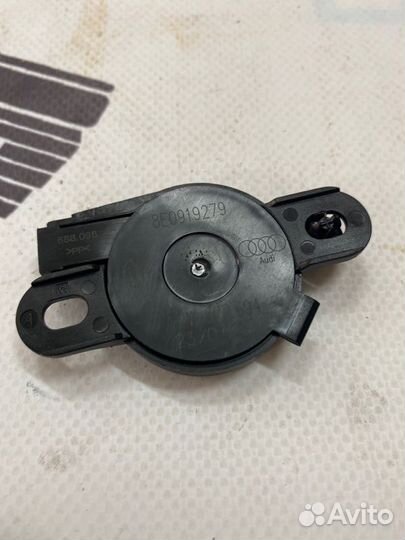 Динамик Vw Passat B6 3.2 2007